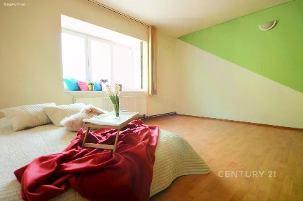 Prodej rodinného domu 1500 m², pozemek 718 m²