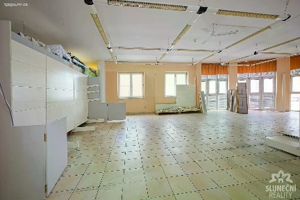 Pronájem obchodního prostoru 95 m²