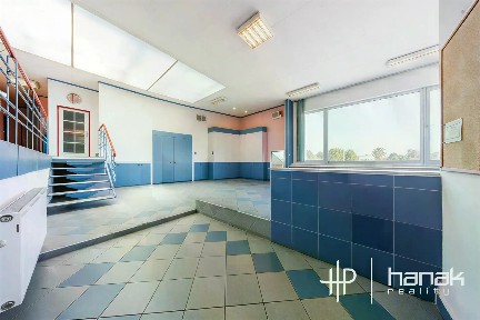 Pronájem kanceláře 163 m²