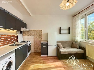 Pronájem bytu 1+1 36 m²