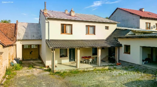Pronájem bytu 1+1 48 m²