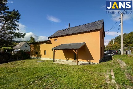Třemešná