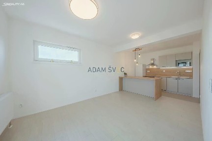 Pronájem bytu 2+kk 44 m²