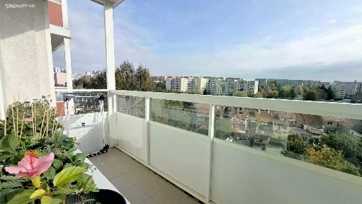 Pronájem bytu 1+kk 36 m²
