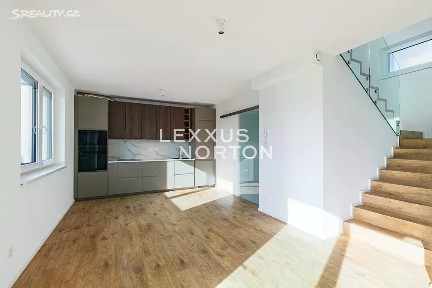 Pronájem rodinného domu 120 m², pozemek 418 m²