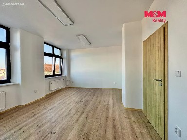 Pronájem kanceláře 57 m²