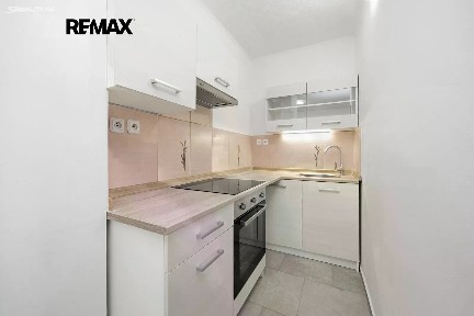 Pronájem bytu 2+1 42 m²