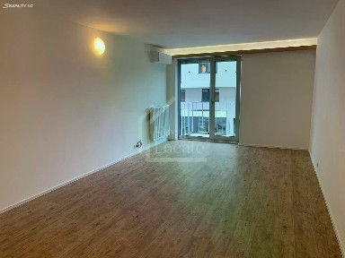 Pronájem bytu 1+kk 33 m²