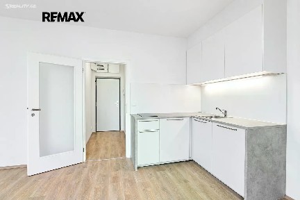 Pronájem bytu 1+kk 25 m²
