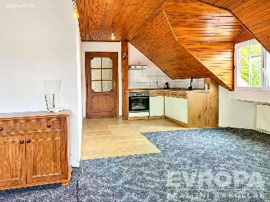 Pronájem bytu 2+kk 100 m²