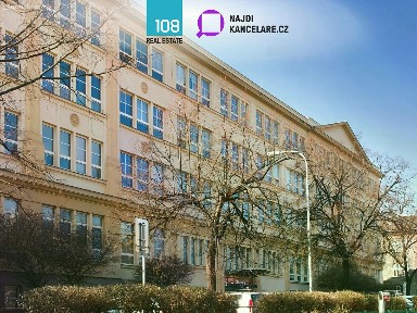 Pronájem kanceláře 600 m²