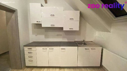 Pronájem bytu 2+kk 70 m²