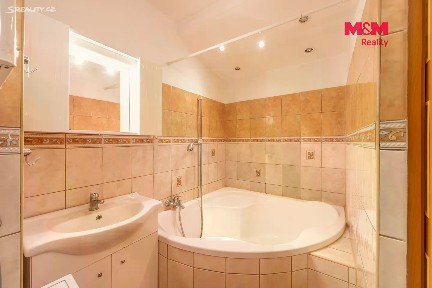 Prodej bytu 3+1 71 m²