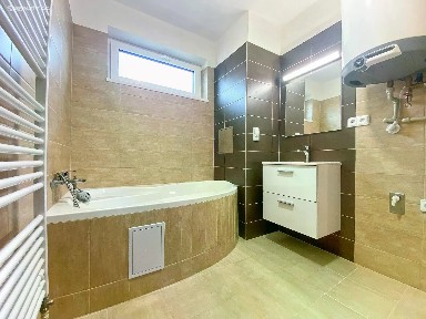 Pronájem bytu 3+kk 60 m²