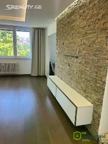 Pronájem bytu 2+kk 58 m²