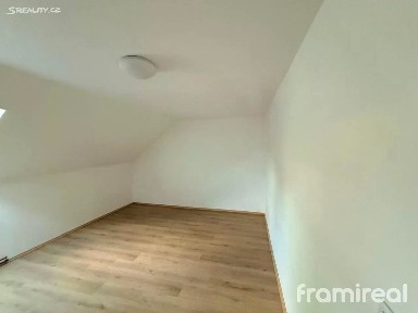 Pronájem bytu 4+1 124 m²
