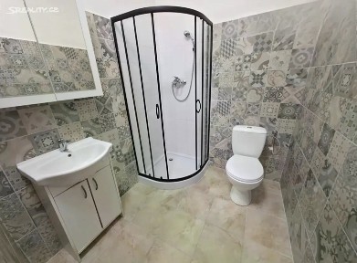 Pronájem bytu 1+kk 30 m²