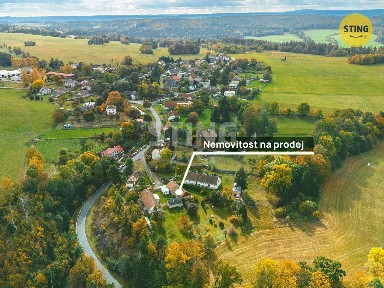 Prodej rodinného domu 148 m², pozemek 1912 m²