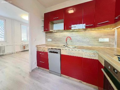Pronájem bytu 2+1 56 m²