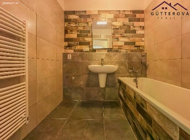 Pronájem bytu 2+kk 48 m²