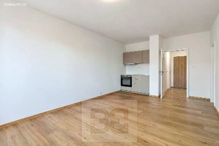 Pronájem bytu 1+kk 29 m²