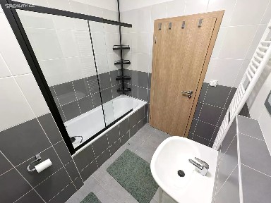 Pronájem bytu 1+kk 35 m²