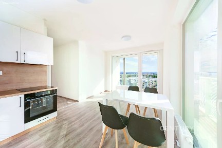 Pronájem bytu 3+kk 62 m²