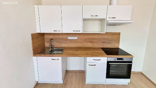 Pronájem bytu 2+kk 35 m²