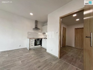 Pronájem bytu 2+kk 41 m²