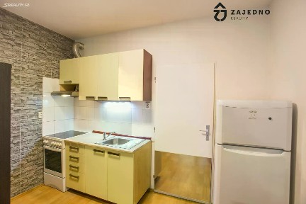 Pronájem bytu 1+kk 29 m²
