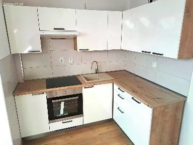 Pronájem bytu 3+kk 88 m²