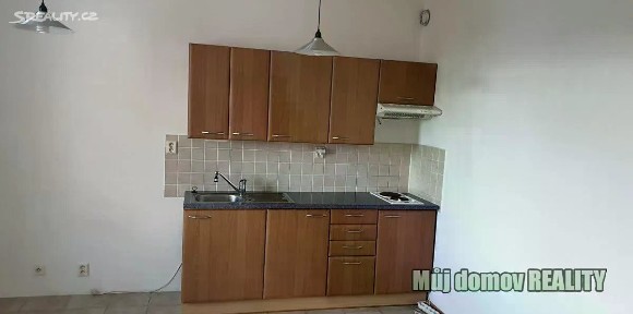 Pronájem bytu 1+kk 27 m²