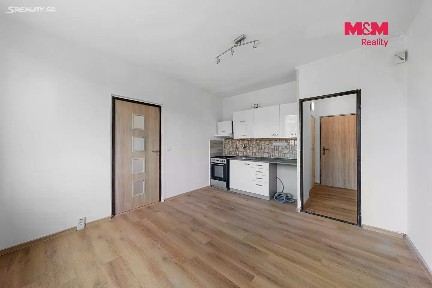 Pronájem bytu 1+1 33 m²