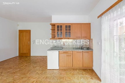 Pronájem kanceláře 83 m²
