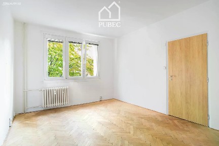 Pronájem bytu 1+1 35 m²