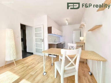 Prodej bytu 2+kk 44 m²
