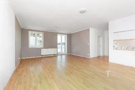 Prodej bytu 2+kk 70 m²