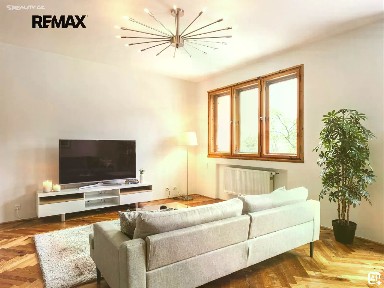 Pronájem bytu 1+1 40 m²