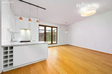 Pronájem bytu 3+kk 98 m²