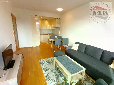 Pronájem bytu 2+kk 47 m²