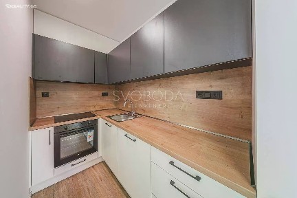 Pronájem bytu 2+kk 60 m²
