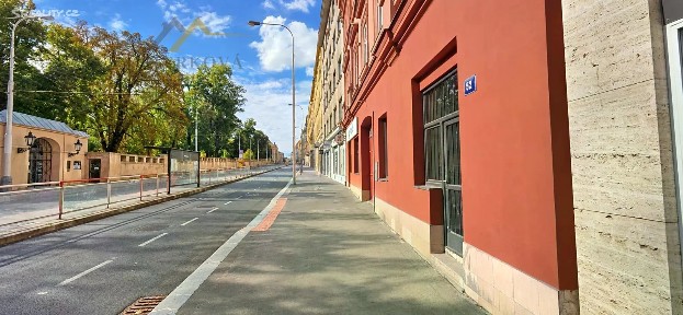 Pronájem obchodního prostoru 30 m²