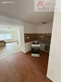 Pronájem bytu 1+1 38 m²