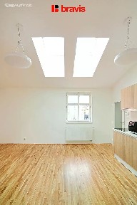 Pronájem bytu 1+kk 39 m²