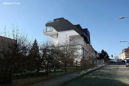 Pronájem bytu 2+kk 44 m²