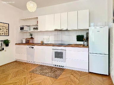 Pronájem bytu 3+kk 80 m²