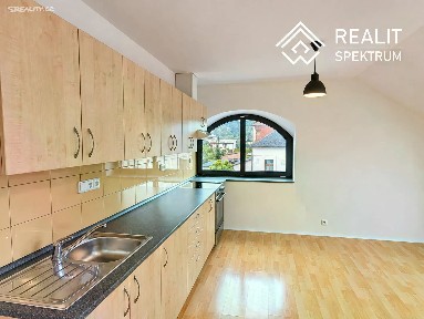 Pronájem bytu 2+kk 58 m²