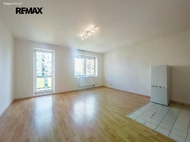 Pronájem bytu 1+kk 32 m²