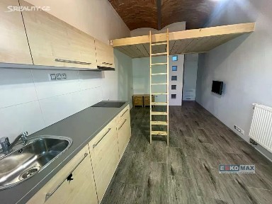 Pronájem bytu 1+kk 26 m²