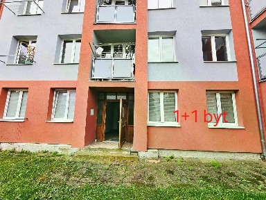Pronájem bytu 1+1 35 m²